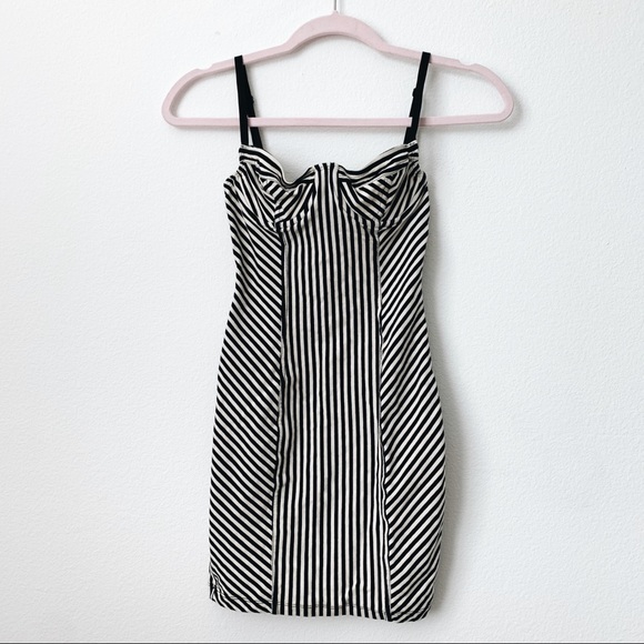❌SOLD❌American Apparel Striped Bodycon Mini Dress - Picture 4 of 6
